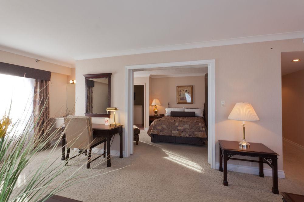 The Fredericton Inn Exterior photo